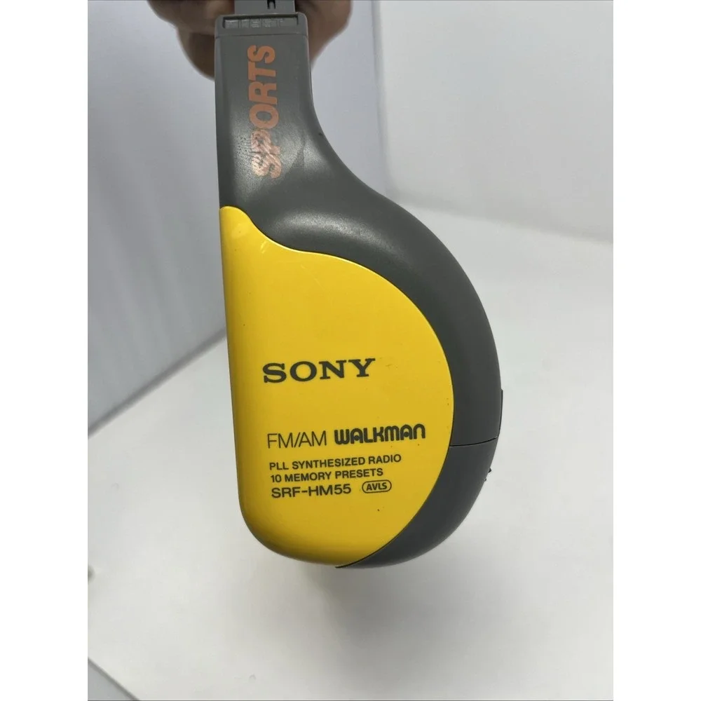 Sony FM/AM Walkman SRF-HM55 Headphones Vintage Yellow Sports Radio Earphones